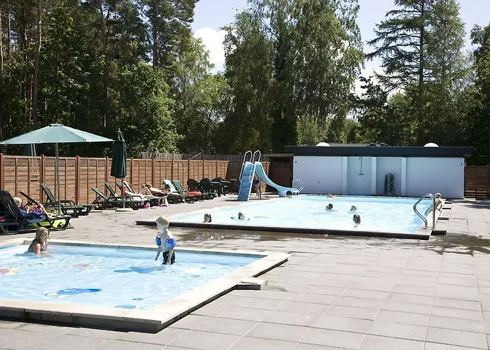 Hotel Holiday Park *